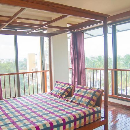 Gulmohar - Luxurious Penthouse Family Rooms Колхапур Экстерьер фото