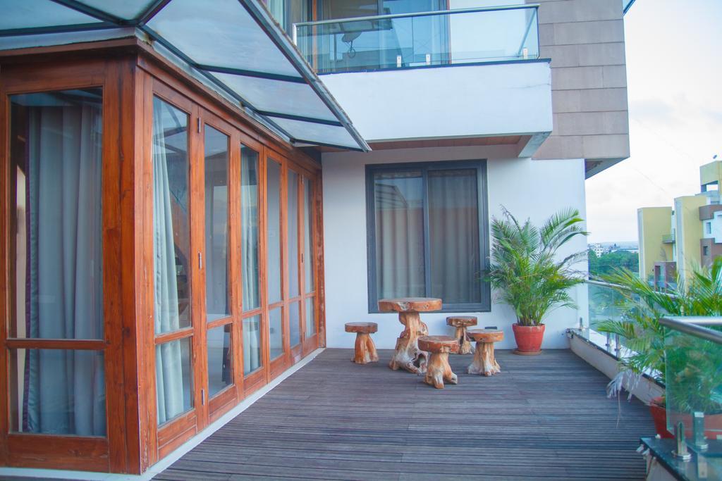 Gulmohar - Luxurious Penthouse Family Rooms Колхапур Экстерьер фото